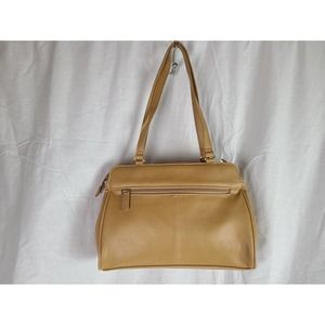 CL America Tan Leather Purse